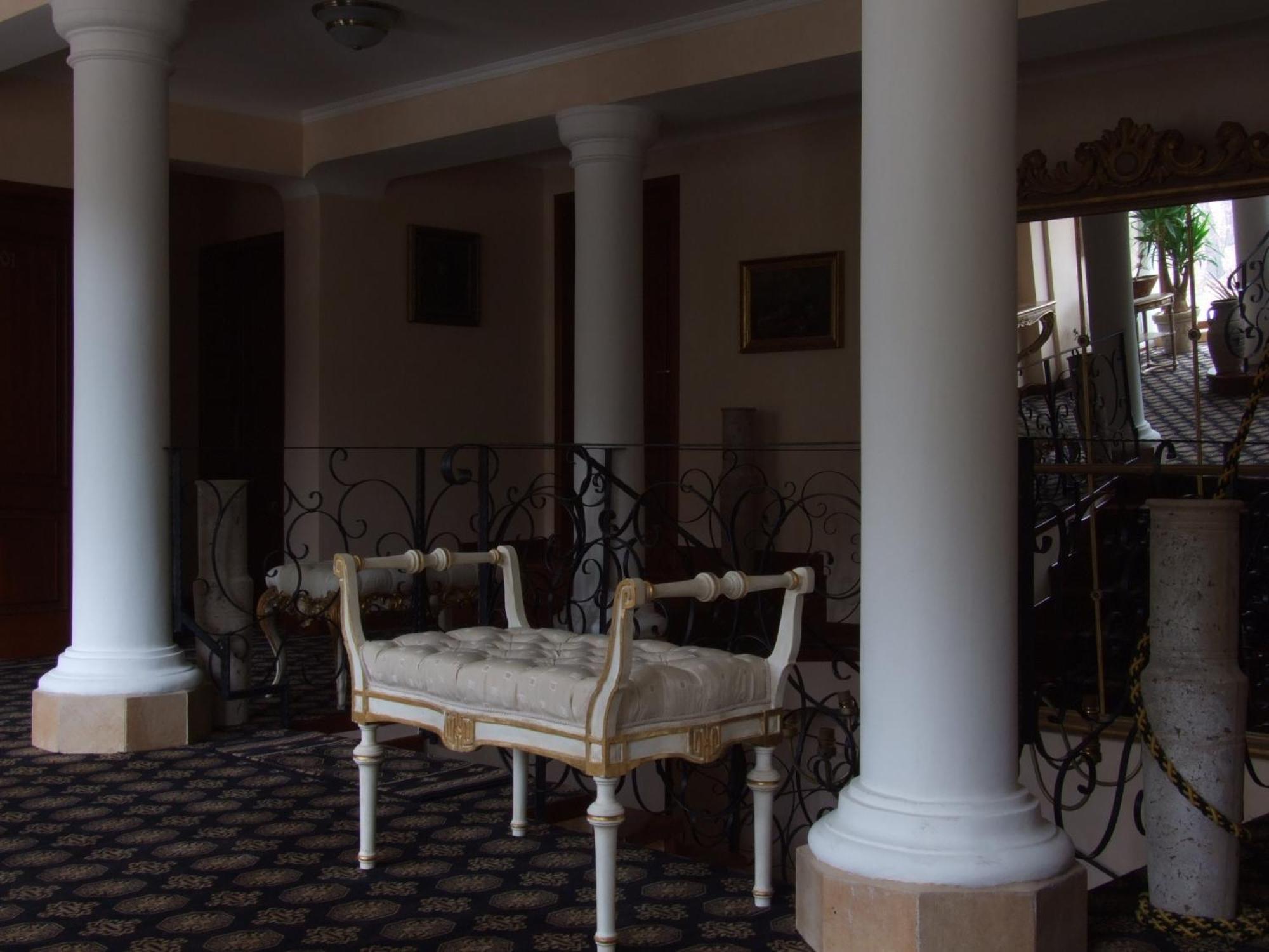 Hotel Royal Zalău Exteriér fotografie