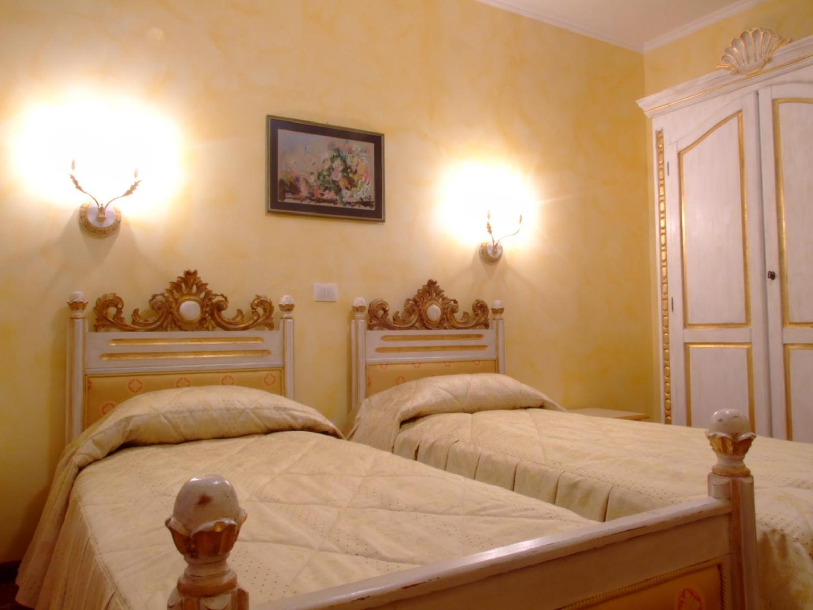 Hotel Royal Zalău Exteriér fotografie